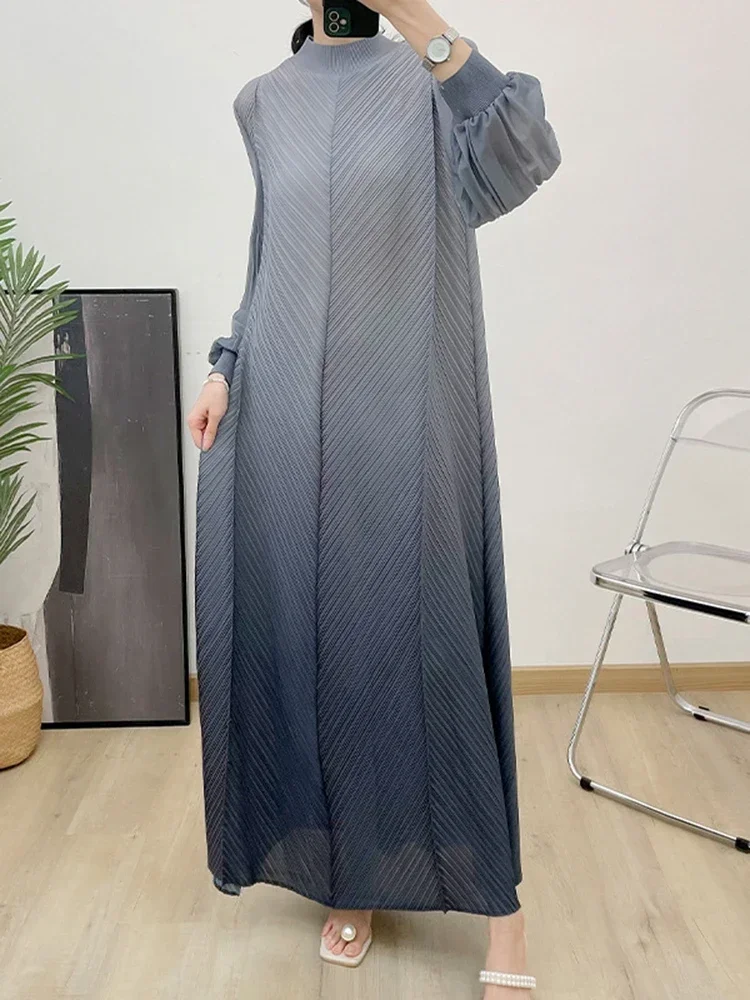 Miyake Pleated Prom Dress for Women Gradient Long Sleeves Maxi Pleated Print Dresses 2024 Spring New Female Fashion Clothing