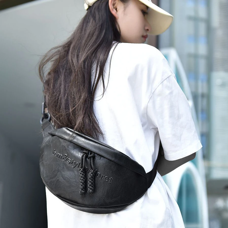 luxury Brand Female Daily Street Waist Bag Fashion Lady Fanny Pack Unisex Designer Crossbody Chest Bag Men Half Moon Belt Bags