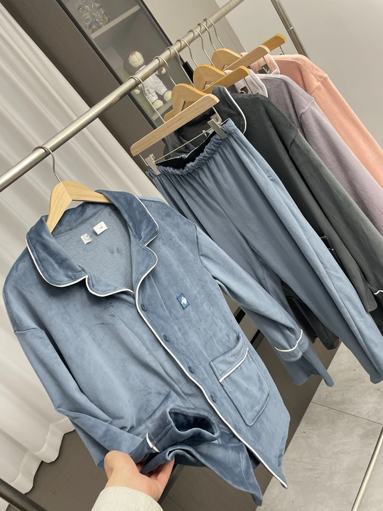 Couple's Anti-Static Coral Fleece Home Clothes Set Thickened Autumn Winter Sleepwear Long Sleeve Long Pants Casual Style