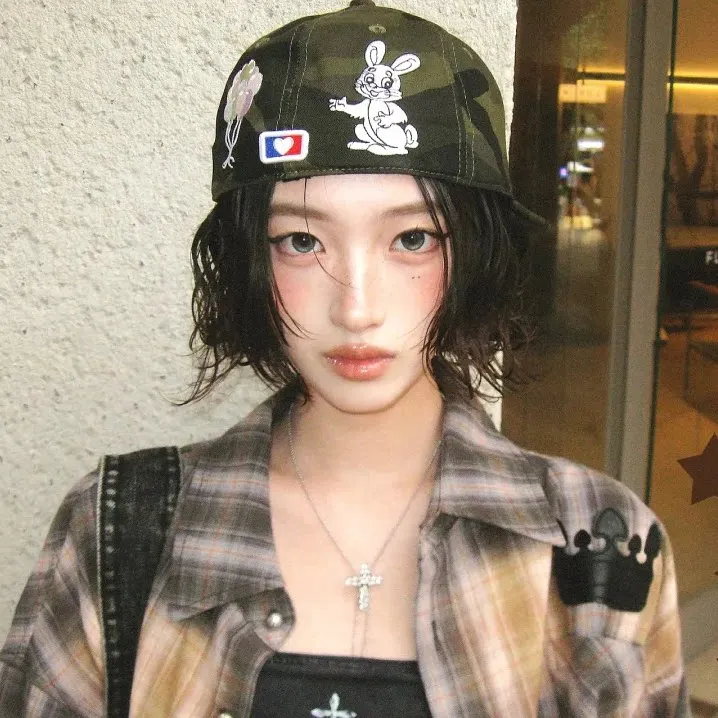 korean-style-animal-embroidery-camouflage-flat-brim-baseball-cap-women-spring-summer-outdoors-face-slimming-american-fashion-hat