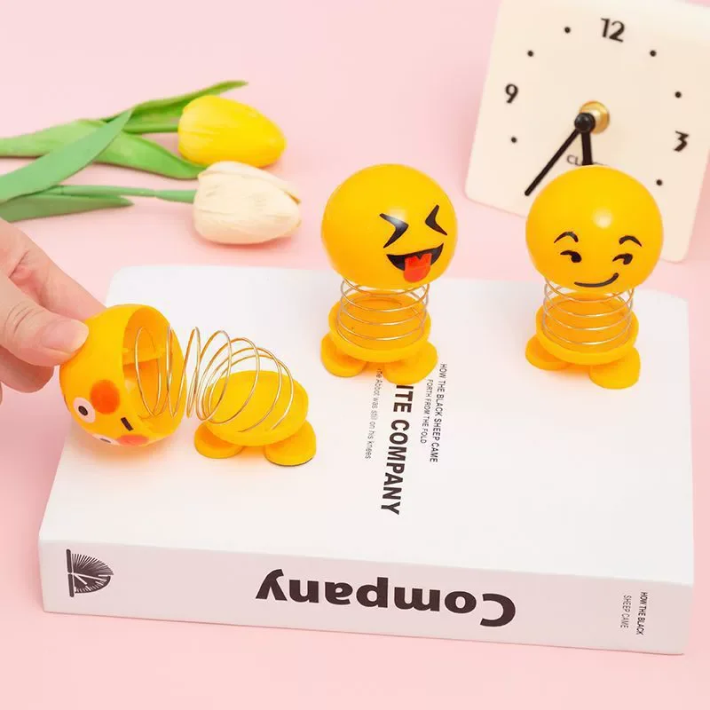 Ornaments Bobble Head Nod Dolls Cute Cartoon Funny Dashboard Decoration Facial Expression Car Accessories Interior