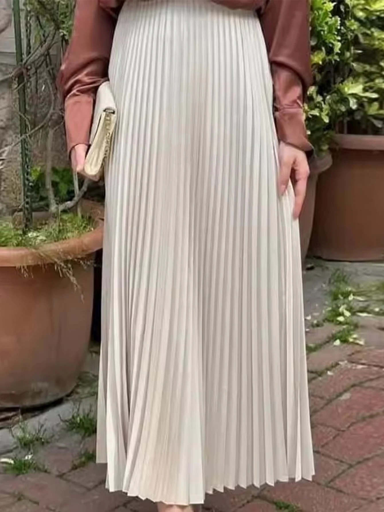 

2025 Woman Fashion Skirt Casual Slim High Waisted Autumn Female Elegant High Street Skirt Women A-Line Midi Skirts