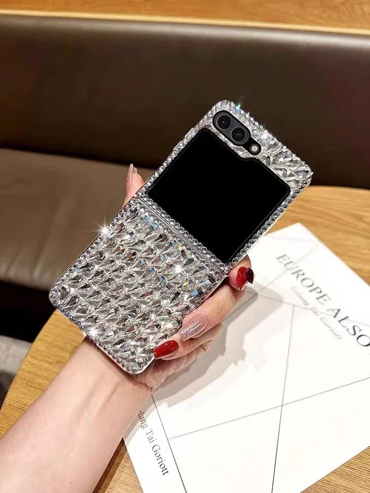 For Samsung Galaxy Z Flip Fold 5 4 3 5G F7110 F7070 Rhinestones Crystal Pearl Crown Flower Wrist Luxury Phone Case Cover