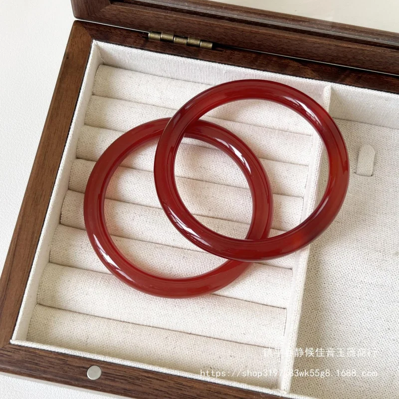 

Браслет из натурального красного агата для женщин, приносящий удачу, подарок на год рождения по знаку зодиака, красный браслет-обруч, круглый нефритовый браслет, оптом