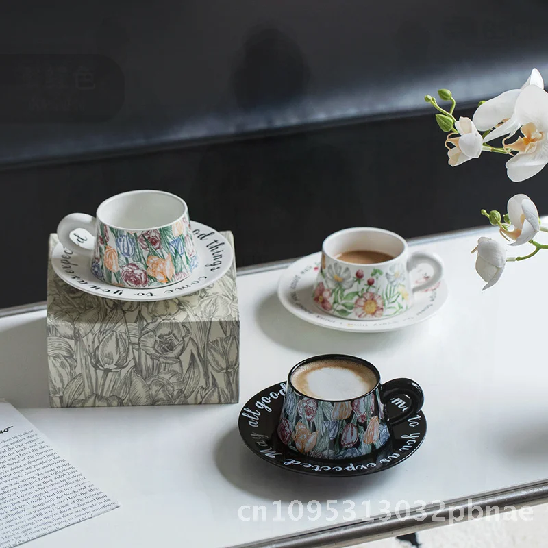 

Керамический набор кофейных чашек и блюдец, высококачественная окрашенная маслом кружка среднего стиля для послеобеденного чая, цветущий городский дизайн, подарочная коробка в комплекте