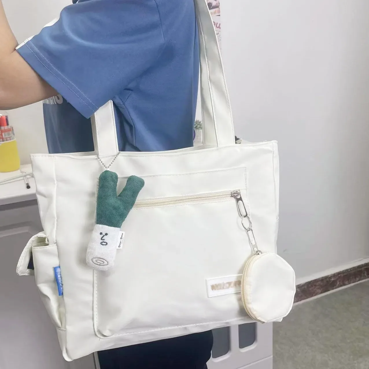 

Nylon Waterproof High Quality Shoulder Bag Large Women Korean Popular University Square Female Rectangular College Tote Bag