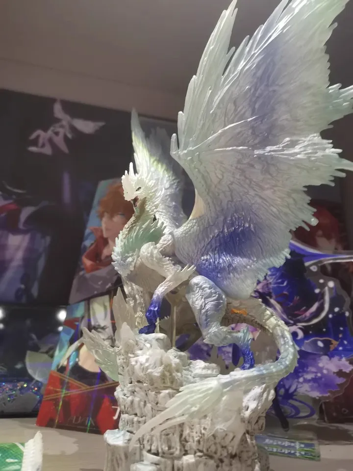 

Monster Hunter Rise Series Handheld Ice Curse Dragon Game Peripheral Ornament Model Dragon Shaped Monster Movie Peripheral Doll