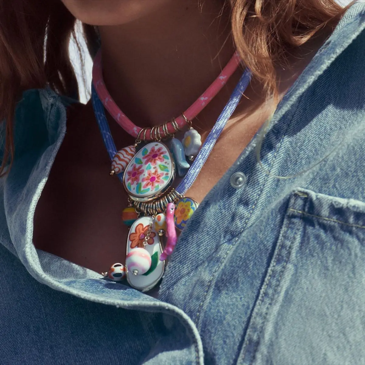

2Pcs Ins recommends vintage rope necklaces women's colorful metal flower pendants, necklaces, holiday party accessories