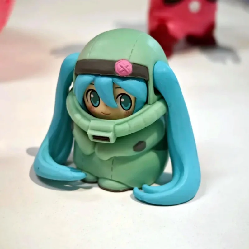 Bandai Twisting Eggs Hatsune Miku Co Branding Series Anniversary Commemoration Of Mobile Warrior Gu Numi Figur Modell Spielzeug Geschenk