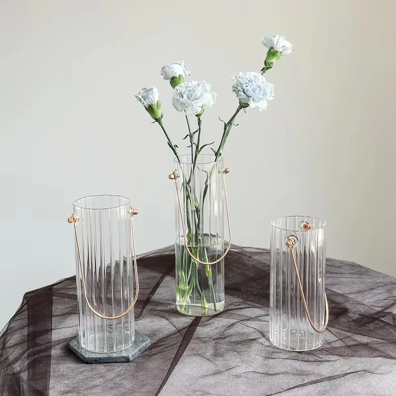 

Cutelife Nordic Metal Portable Striped Transparent Glass Vase Floral Arrangement Hydroponic Flower Vase Home Decor Plant Vase
