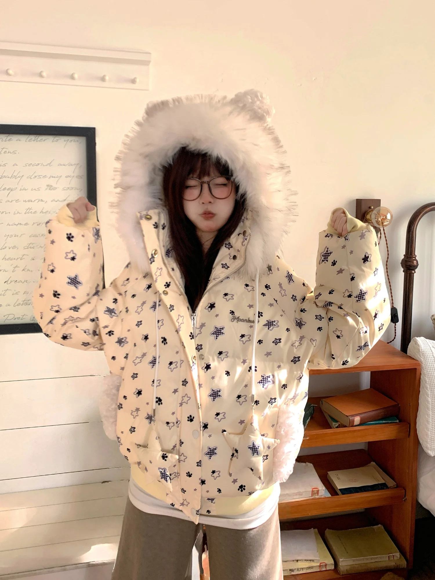 

Женская хлопковая куртка TUDOU с капюшоном, теплая, с пушистым воротником, приталенная, зимняя, модная, повседневная, удобная, с наполнителем из полиэстера