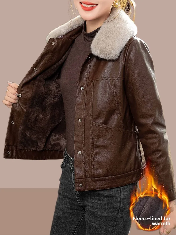 Jaqueta Curta de Couro PU Forrada com Lã para Mulheres, Nova Moda de Inverno, Jaqueta de Couro Versátil com ande Gola de Pe...