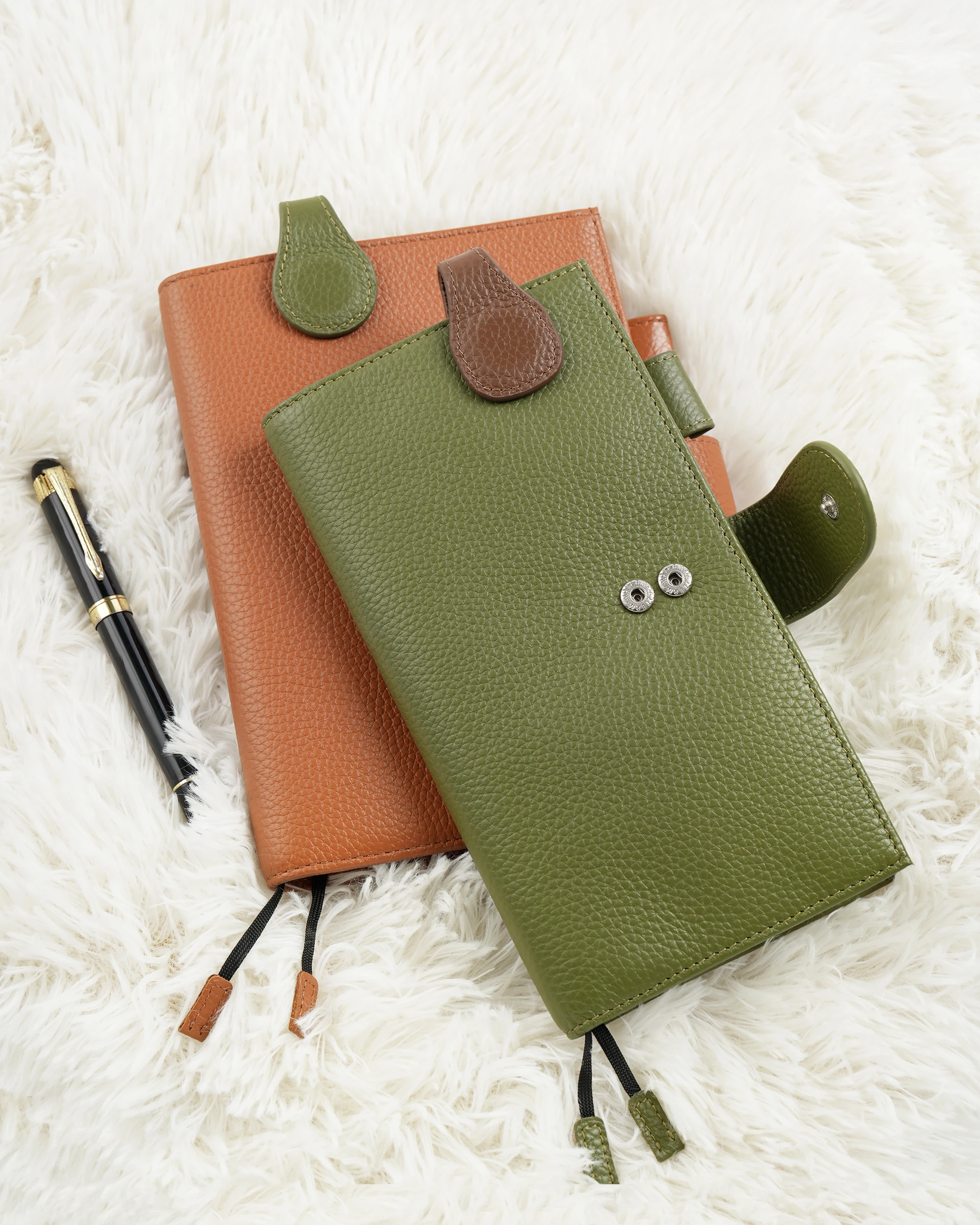 Moterm Pebbled Grain Leather New Style Asymmetric Magnetic Clip Durable Planner Accessory Strong Magnetic Clip Bookmark