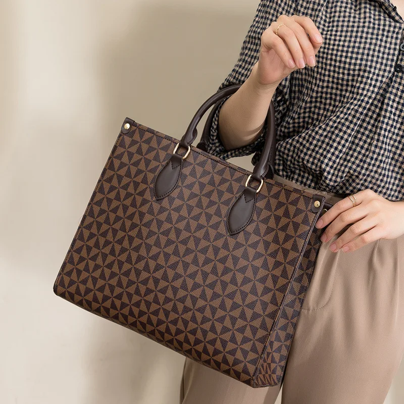 Big Women Tote Large Capacity Shopping Bag Female Designer Purses And Handbags 2023 Luxury Vintage Brown Leather Ladies Handbag