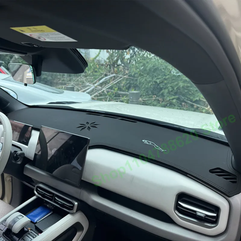 

Автомобильный коврик для приборной панели для Formula Leopard Titanium 3 2025, затенение центральной консоли, солнцезащитный коврик, приборная панель, солнцезащитный крем, изоляция