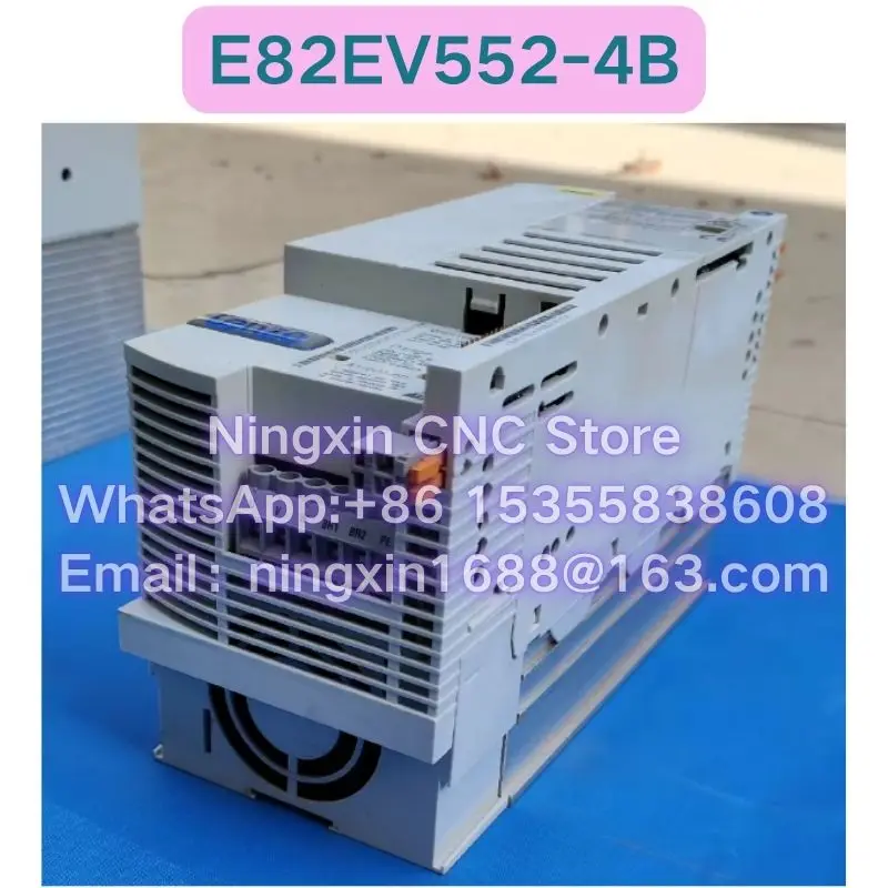 Used E82EV552-4B frequency converter Functional test OK