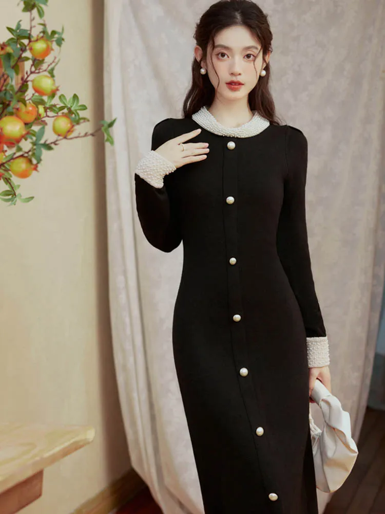 Robe tricotée noire Chic à col montant et perles pour femme, tenue élégante à simple boutonnage, tenue de soirée moulante coréenne, automne hiver 2025