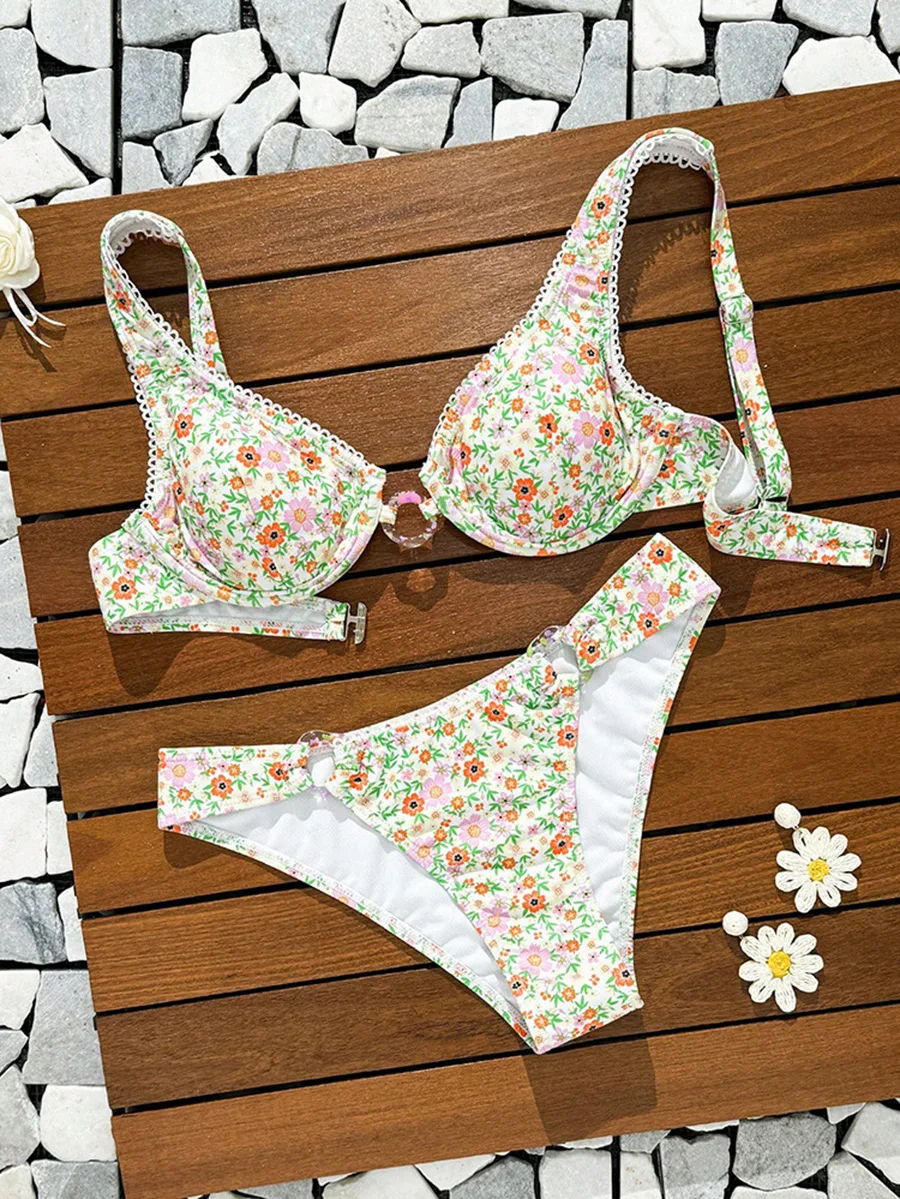 

Микро-бикини 2026: Женские купальники с эффектом пуш-ап, сексуальные бразильские бикини, комплект с лямкой через шею, принтованный купальник, летняя пляжная одежда