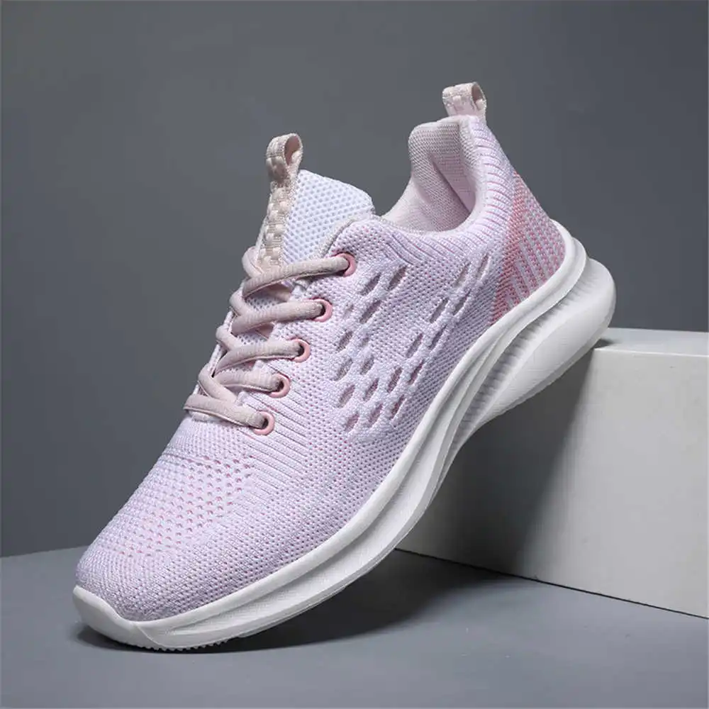 

Внешний вид, увеличивает рост, женская фирменная обувь, вулканизированные кроссовки, женские размеры 41, роскошные спортивные кроссовки для гонок