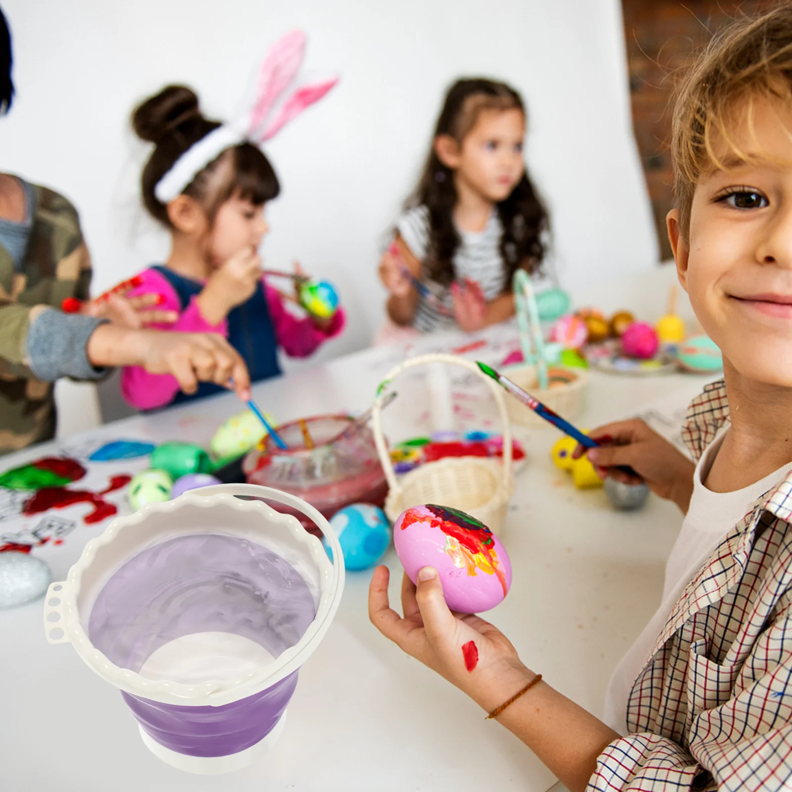 

Collapsible Silicone Painting Brush Washing Bucket Portable Handle Folding Water Container for Art Travel Outdoors Paint Brush