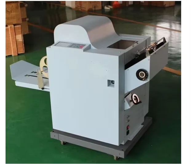 New automatic butterfly binding folding machine brochure making machine ZL168 computerized 2500 volumes/hour 220V