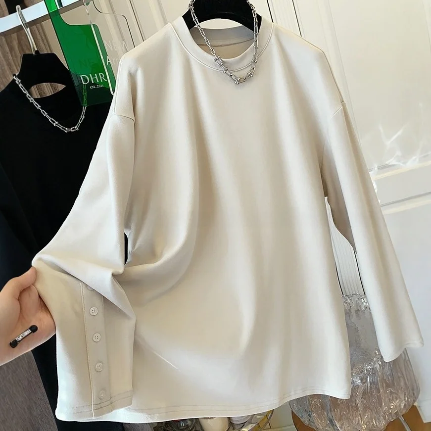 

plus Size Women's Long Sleeve Thickened Velvet T-Shirt Button up Loose Fit Slimming Base Layer Shirt for Autumn Winter And Sp...