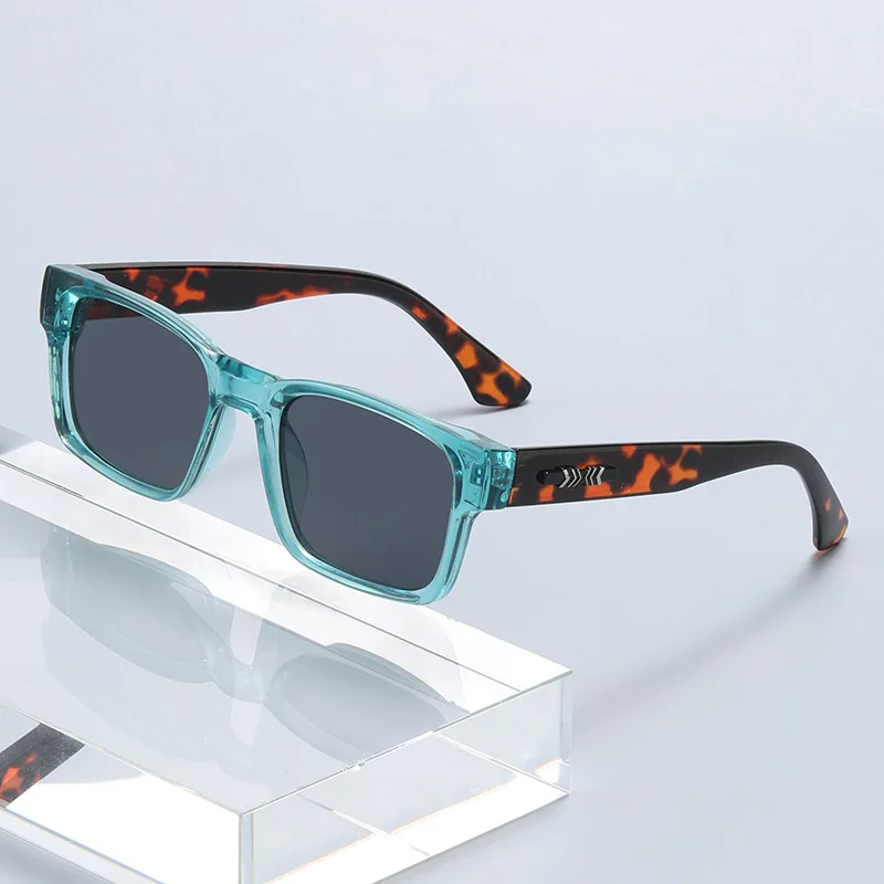 New Men's Advanced Ultra Light Coarse Frame Fashion Square Sunglasses Women Men Trendy Anti Mist Outdoor Driving Shades UV400