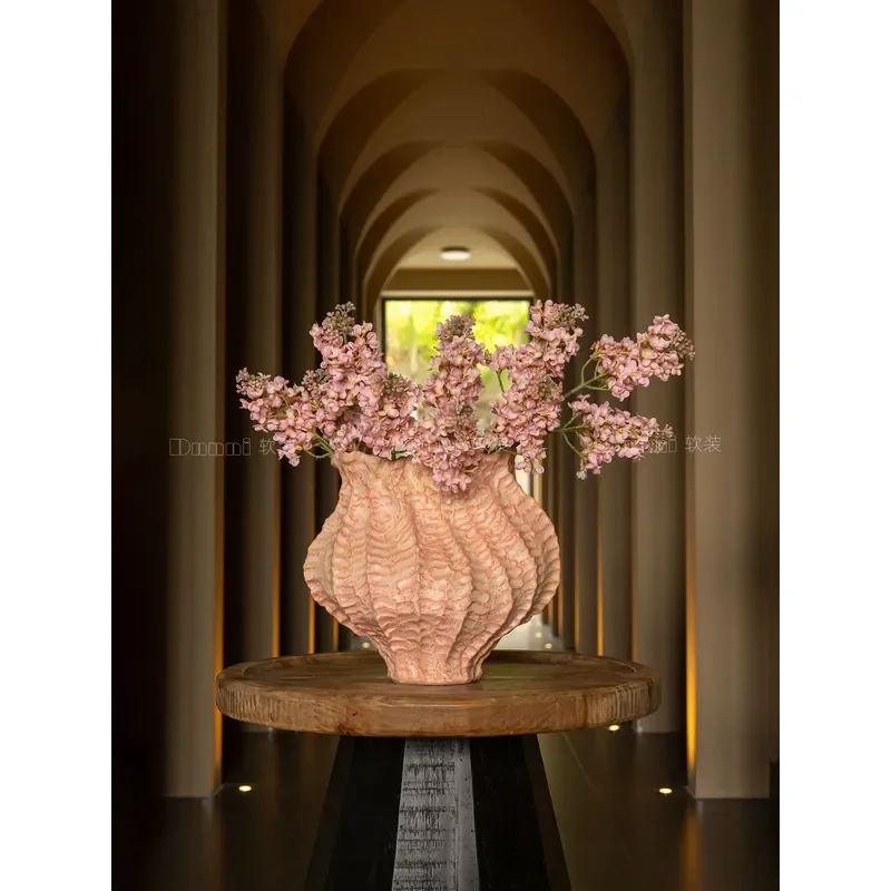 Dnnni French Antique Style Flower Vase Handmade Art Ornament Home Decor B&B Hotel Furnishing with Good Meaning Treasure