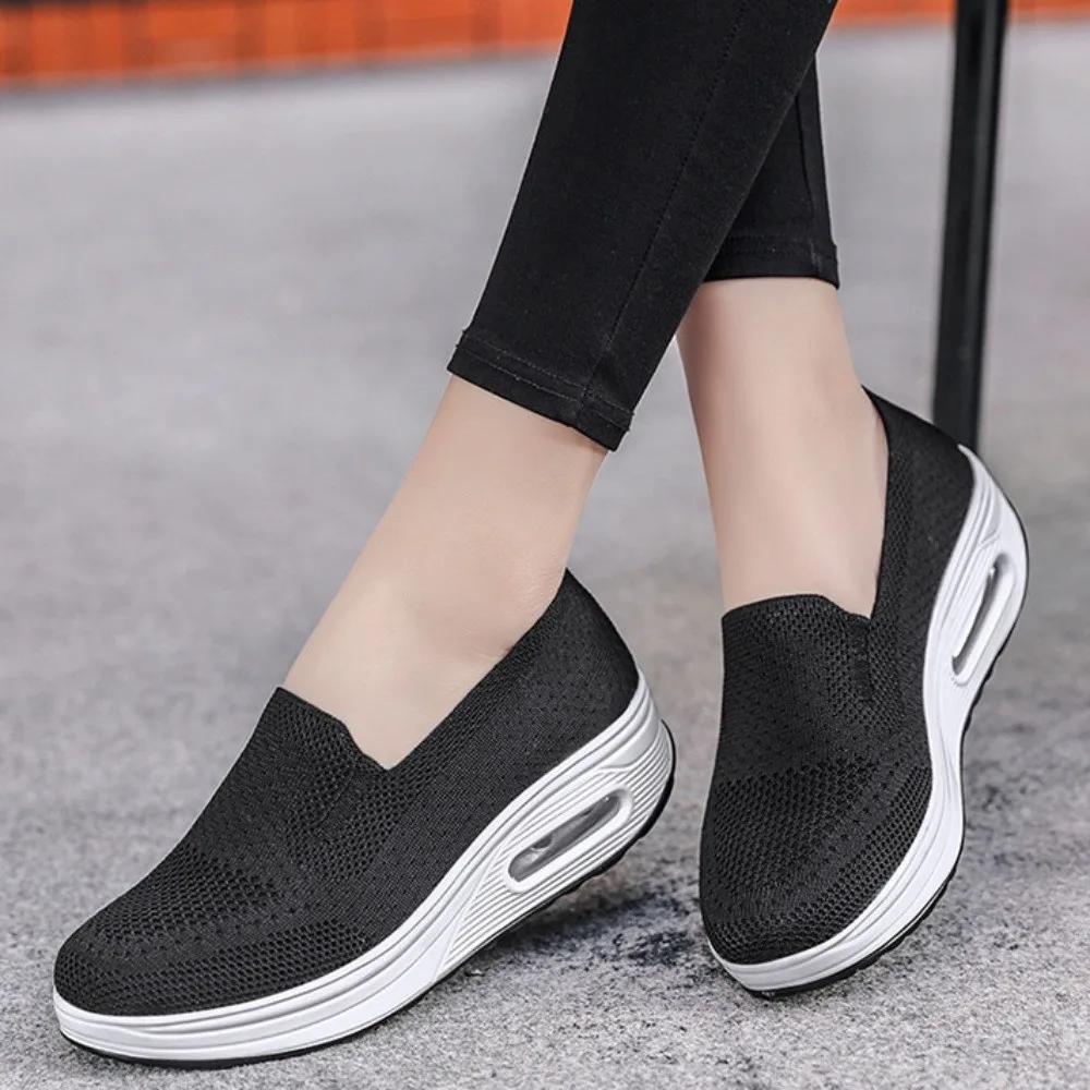 

Mesh Surface Women's Sports Shoes Breathable Material Soft-Soled Running Sneakers Anti-Slip Thin Design Casual Shoes