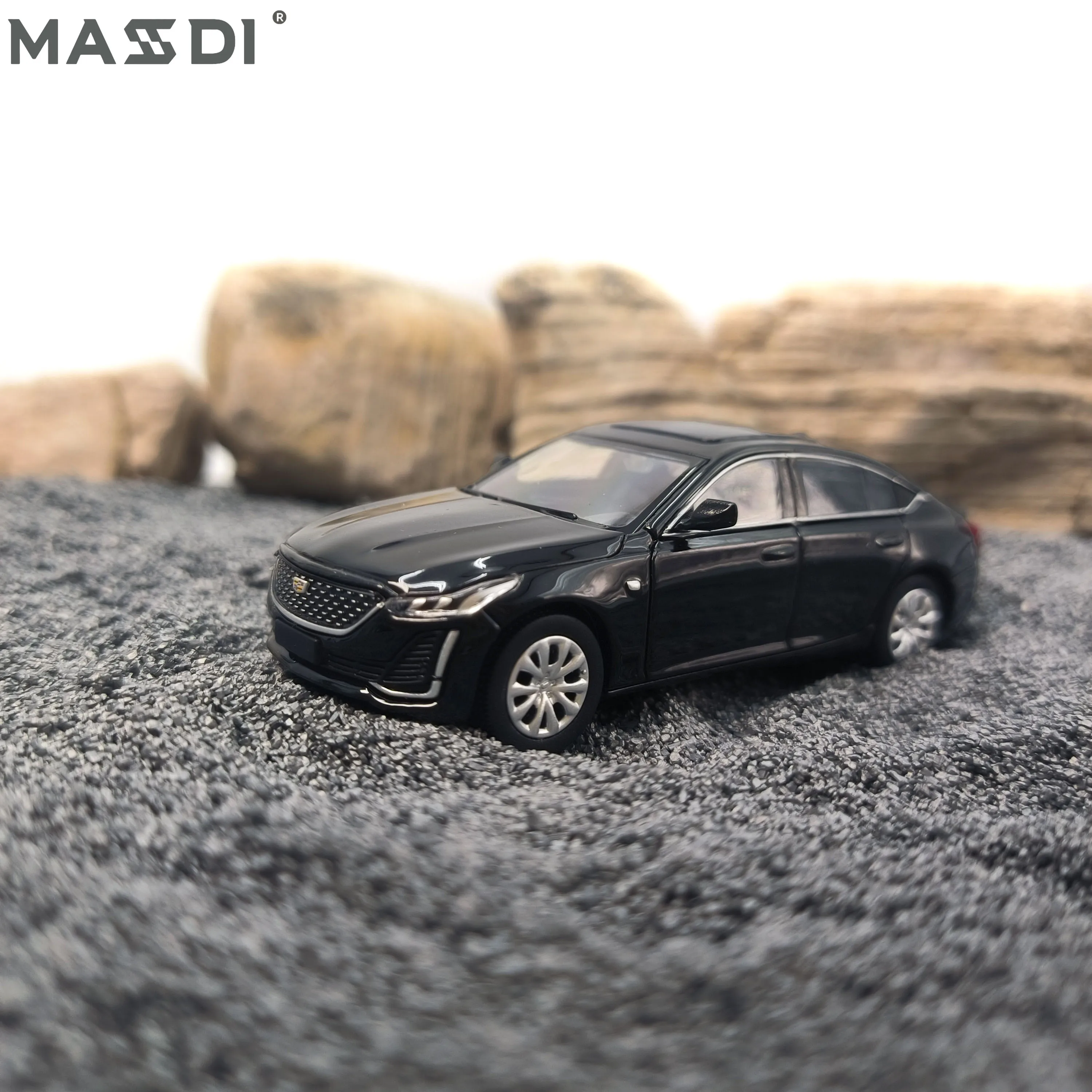 

Цельная модель автомобиля MASDI CT5, корпус из сплава, компактные и портативные детские игрушки, подарок на Рождество, Хэллоуин, праздник