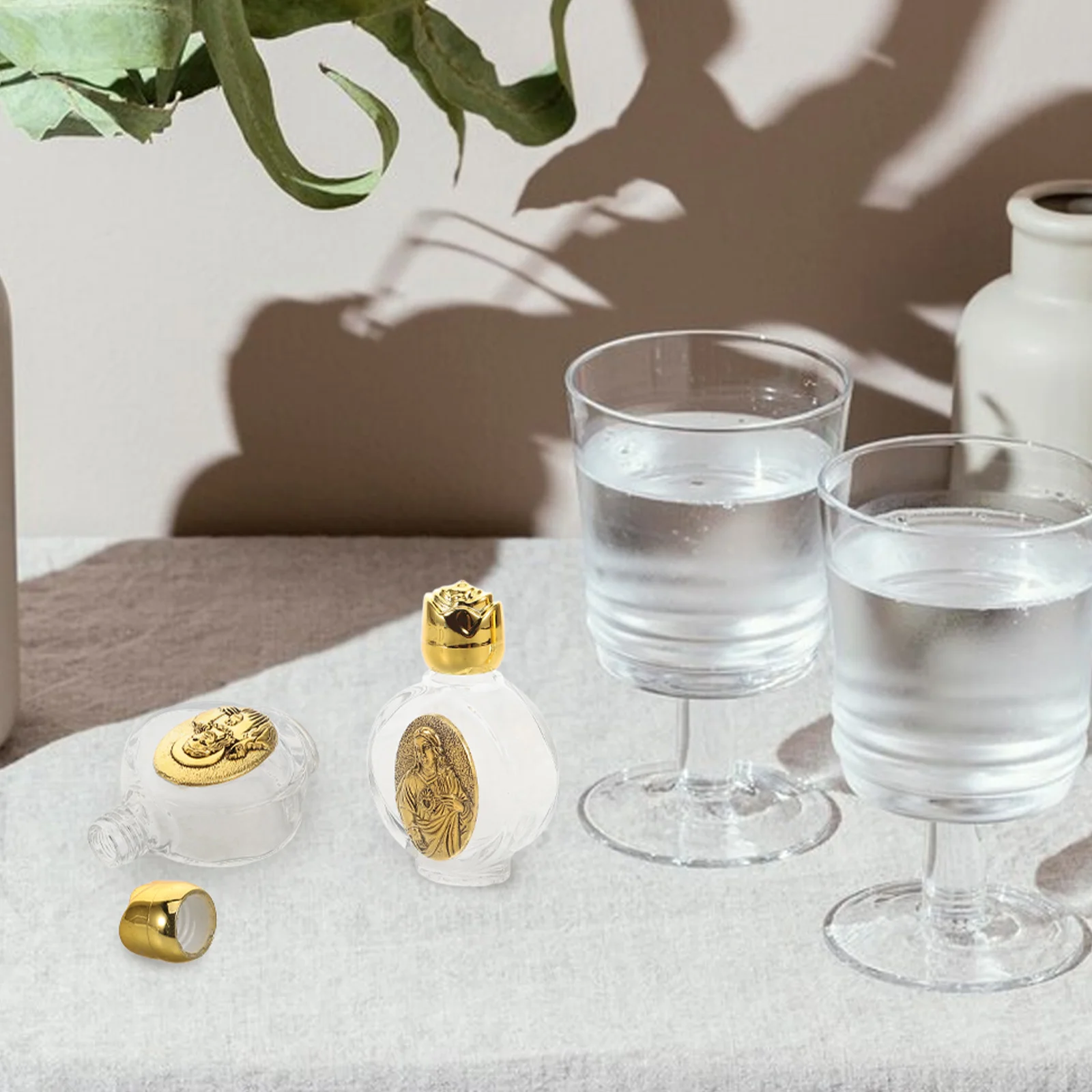 

4Pcs Holy Water Bottles Glass Alloy Portable Refillable Mini Religious Containers for Baptism Wedding Travel Dropper Bottle