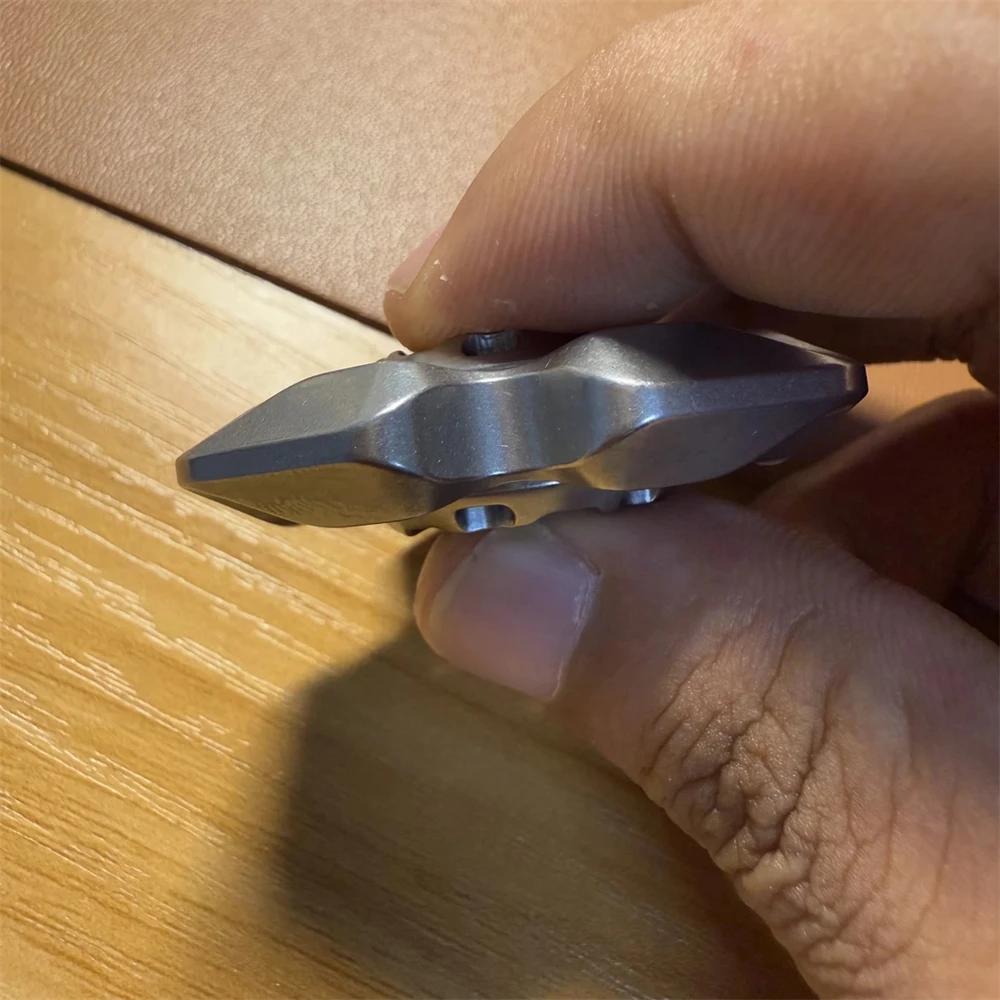 ヴァルキリー ステンレス鋼 EDC フィジェットスピナー メタル製 ストレス解消 フィジェットスライダー ADHD 自閉症 感覚集中 フィジェットトイ