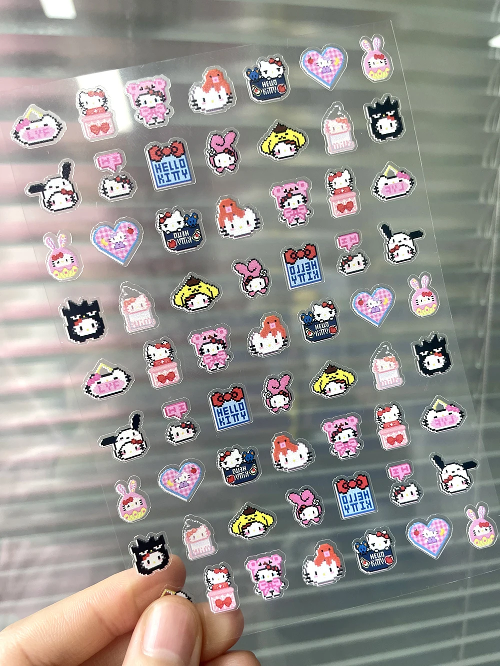 بولي كلوريد الفينيل بكسل صغير الفن نمط مرحبا كيتي بلدي ميلودي كورومي ملصقات مسمار الفن مقاوم للماء لتقوم بها بنفسك جراب هاتف كأس غطاء لوحة المفاتيح ملصقات الهدايا #1