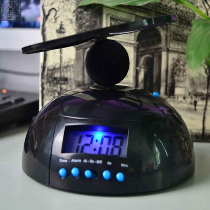 

Flying Alarm Clock Makes You Crazy Alarm Clock/Creative Student Alarm Clock/Lazy Flying Clock