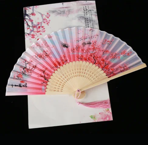 Faltfächer im Retro-Stil, weiblich, japanisches Muster, Retro-Stoff, Kunsthandwerk, Geschenk, Heimdekoration, Ornament, tanzender Handfächer