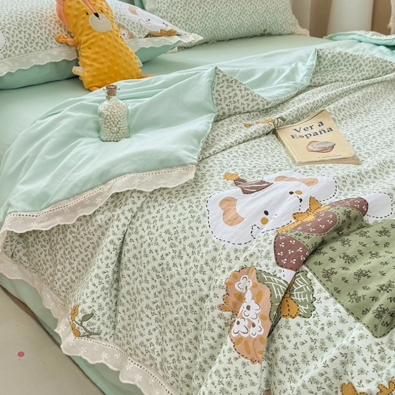 Summer Thin Quilt 4pcs Home Textiles Luxury Summer Cool Blanket Queen Size Air Conditioning Comforters Bed Sheet Pillowcase Set