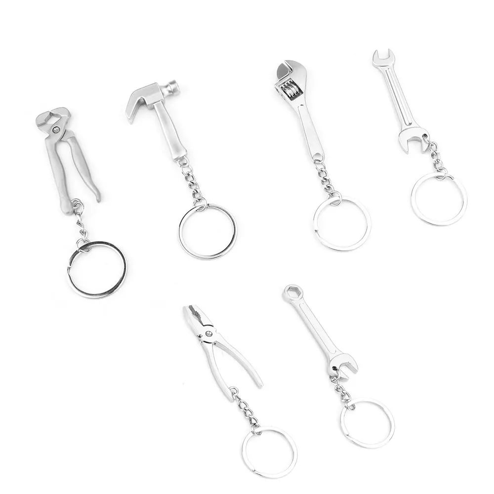 New Keychains For Men Car Bag KeyRing Outdoor Combination Tool Portable Mini Utility Pocket Clasp Ruler Hammer Wrench Pliers