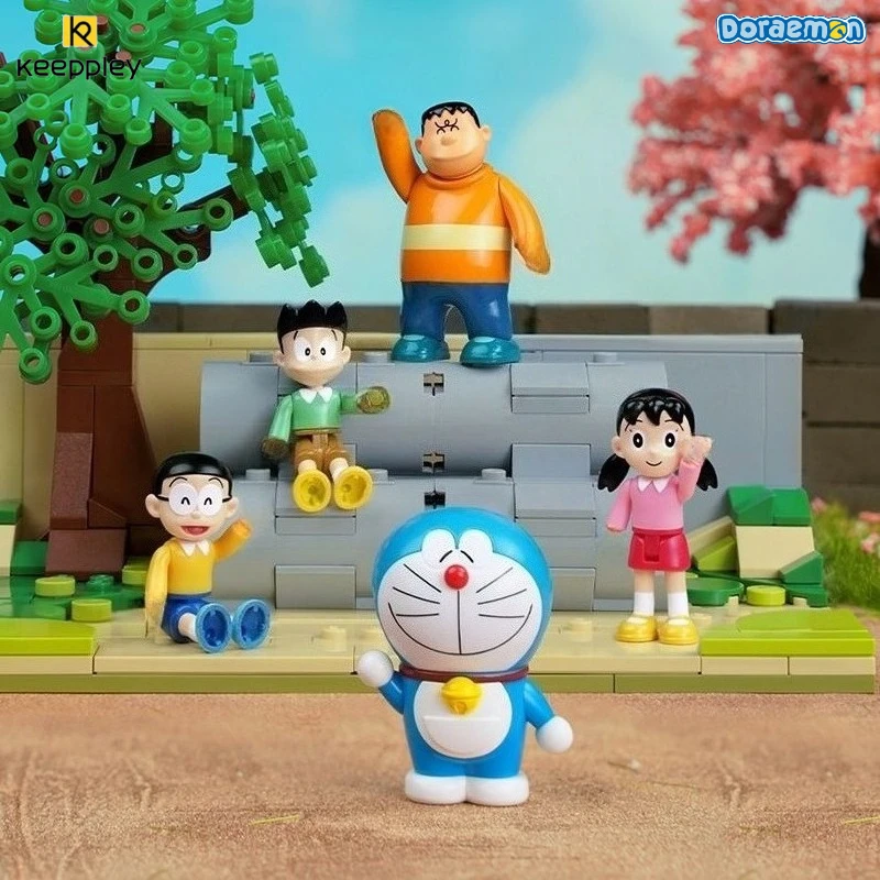 Keeppley Building Blocks Doraemon ซีเมนต์ท่อเปิดพื้นที่ Nobi Nobita อนุภาคขนาดเล็กเด็กประกอบชุดเครื่องประดับของเล่นของขวัญ