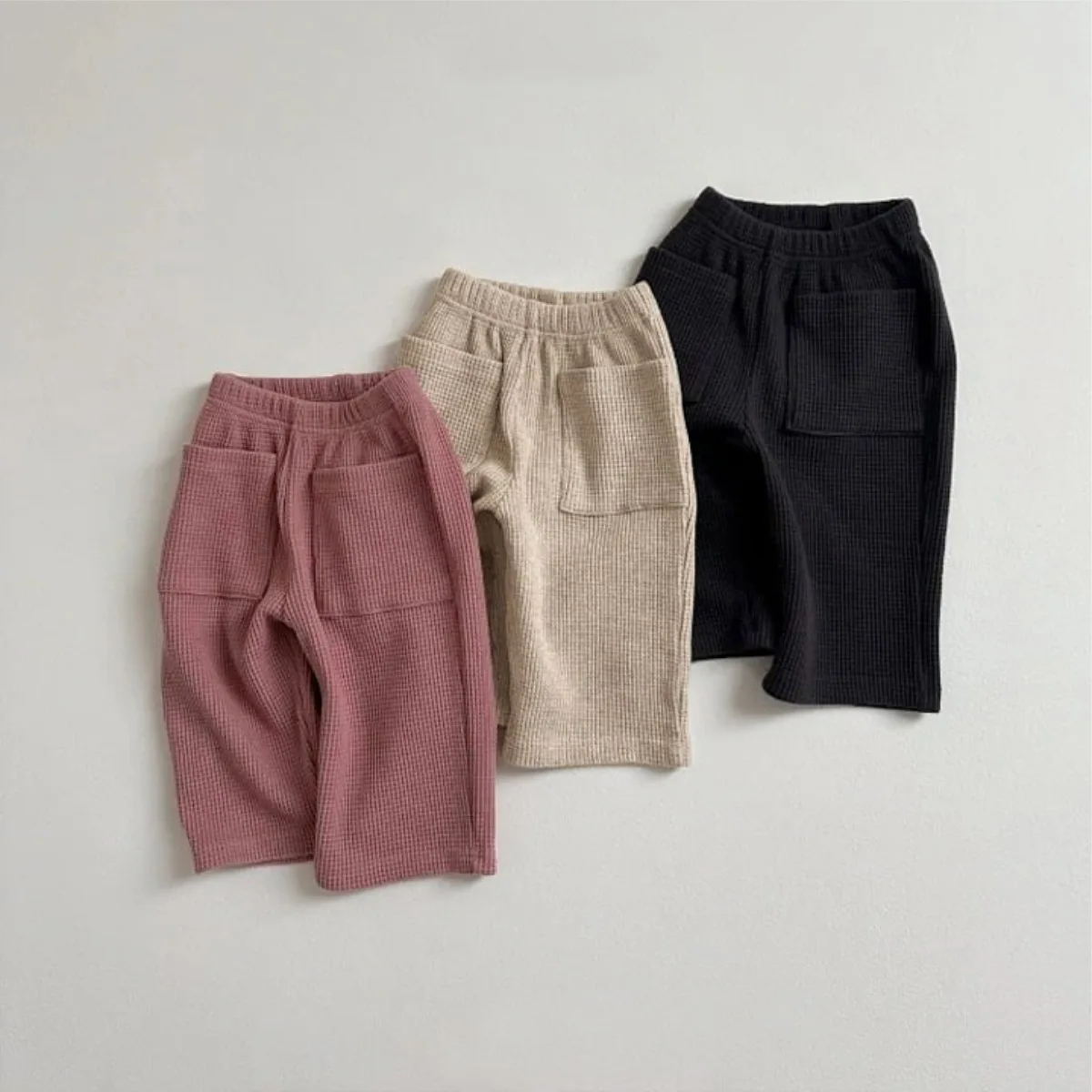 2025 Autumn New Baby Casual Pants Waffle Cotton Girls Pocket Straight Leg Pants Solid Infant Boy Loose Trousers Toddler Clothes