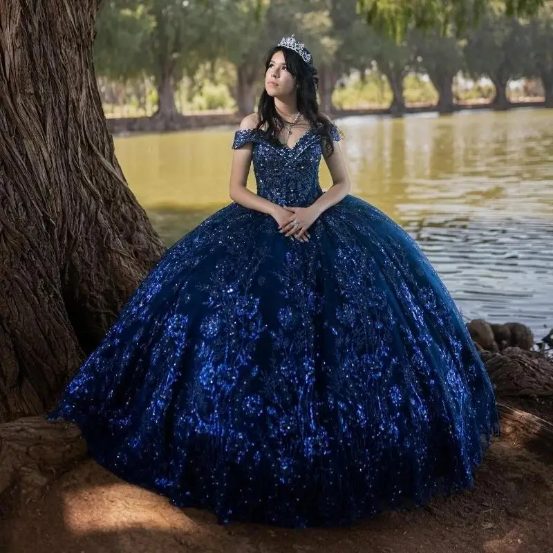 Navy Blue Shiny Princess V-Neck Off Shoulder Quinceanera Dresses Sequin Lace Applique Beads Tull Sweet 16 Ball Gown Vestidos De