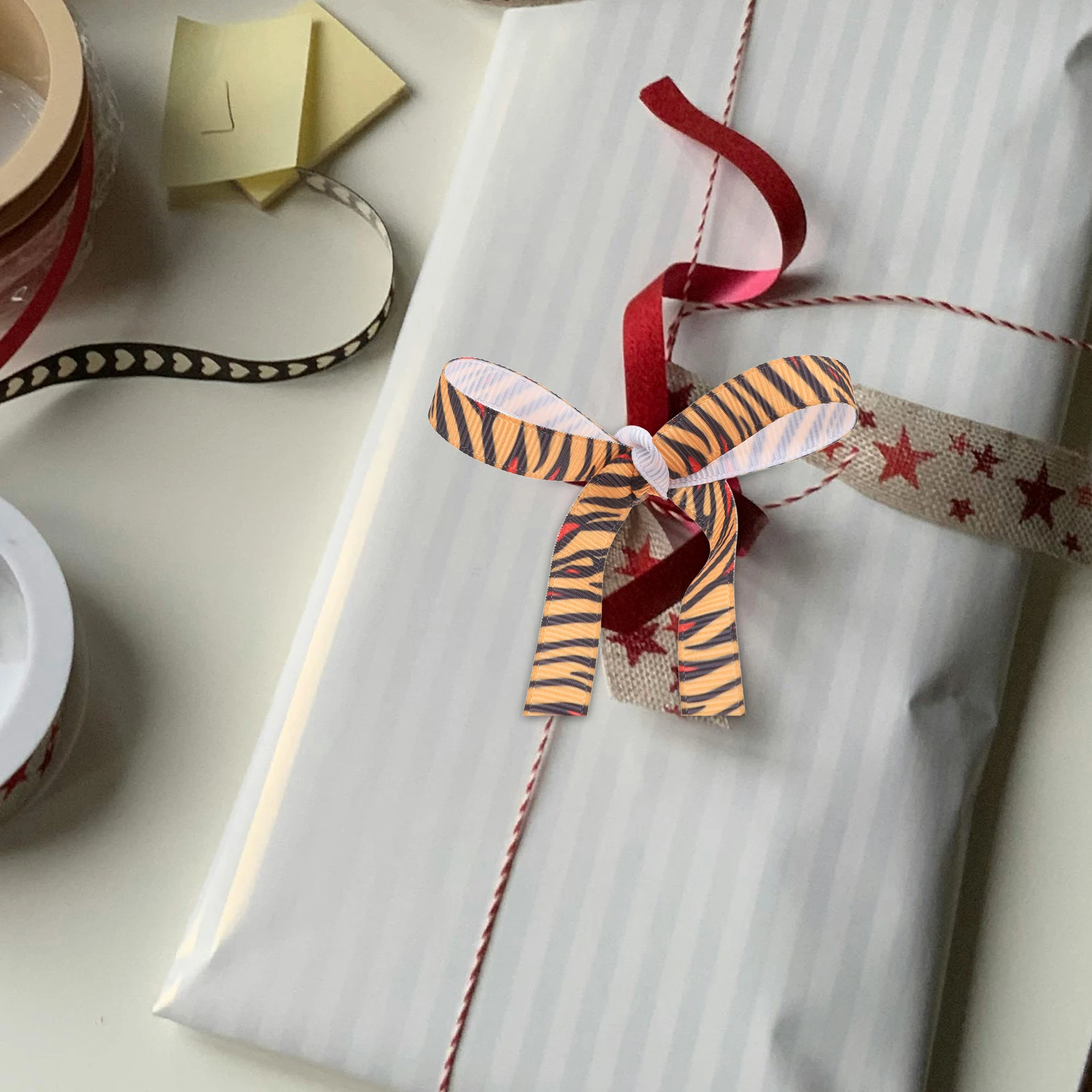 

4 Rolls Zoo Gift Packaging Christmas Tree Ribbon Animal Print Leopard Wrapping Accessories Cabinet Polyester Giraffe