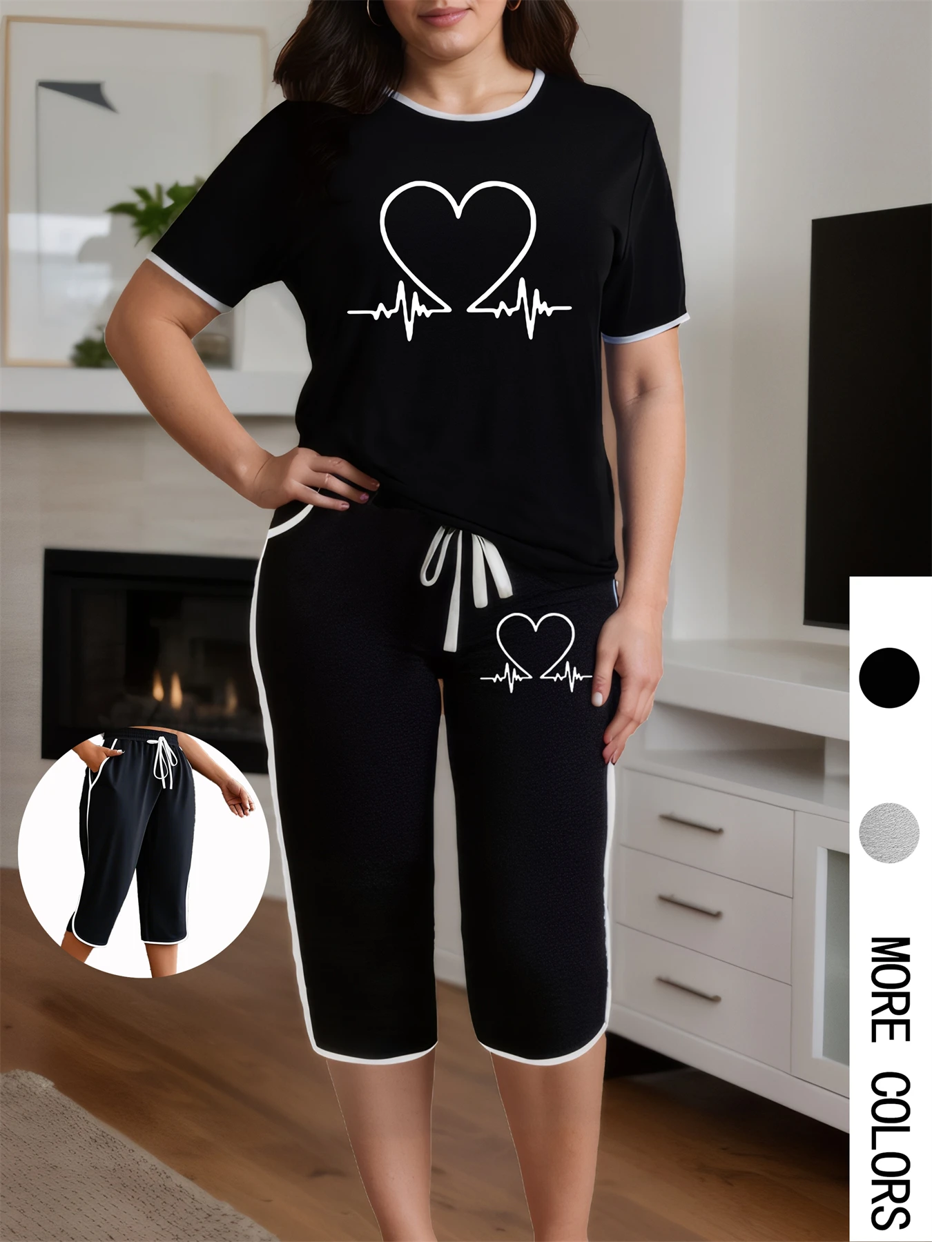 

Plus Size Women Two Piece Set Heart Print Short Sleeve T-shirt Capri Pants Summer Suits Oversize Ladies 2 Piece Outfits