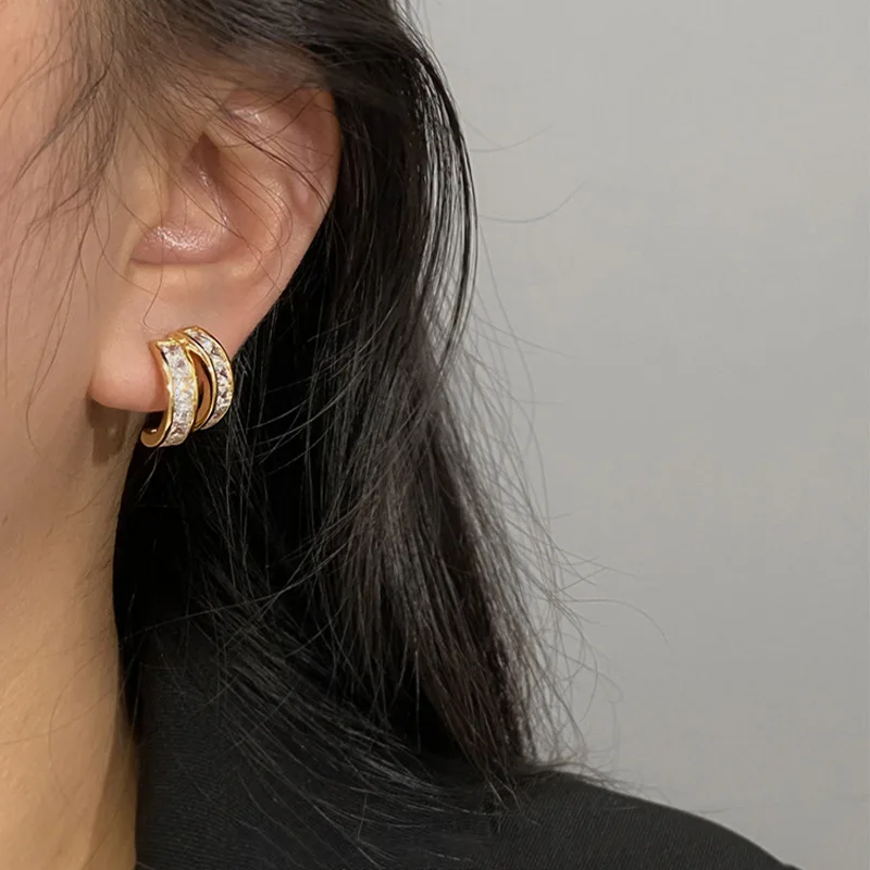 Senior Luxury Gold Color C-shaped Zircon Earrings for Women New Fashion Simple Atmosphere Delicate Earring Wedding Jewelry Gifts