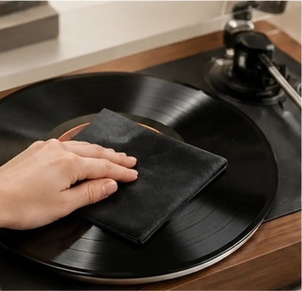 5Pcs Turntable Cleaning Cloth Vinyl Record Dust Cloth Portable Washable for Cd Album Player Gentle Record Maintenance Essential