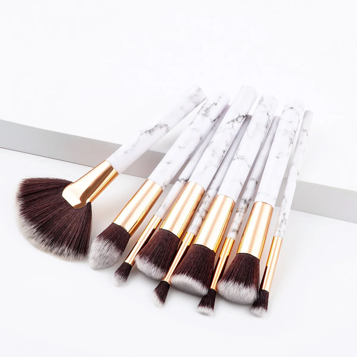 

9Pcs Makeup Brush Set Professional Brushes for Women Soft Nylon Bristles Dense Application Daily and Professional Use