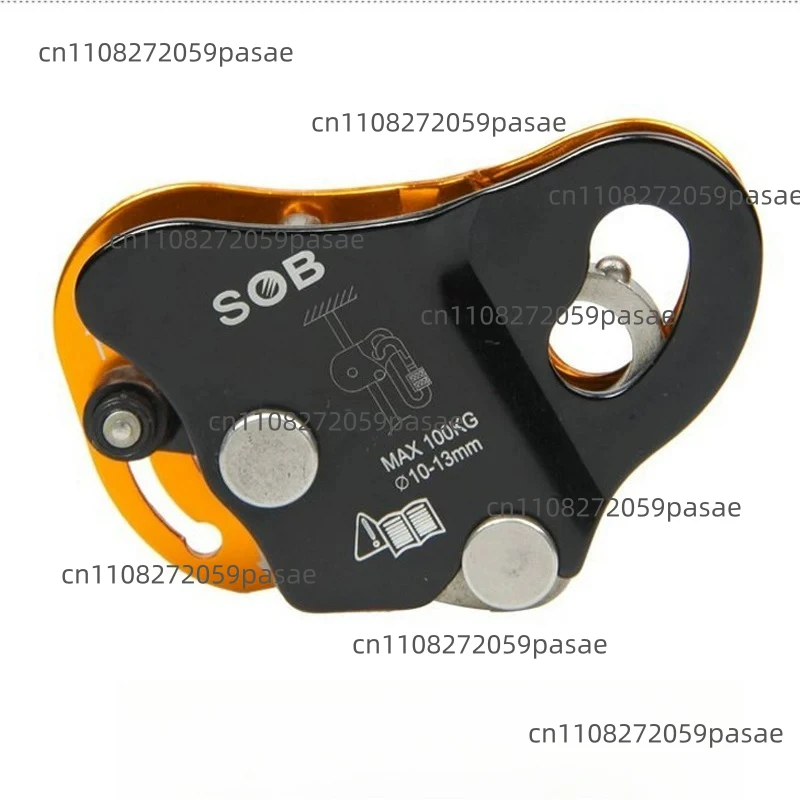 Outdoor mountaineering movable rope grab, climbing descent protector anti-fall device