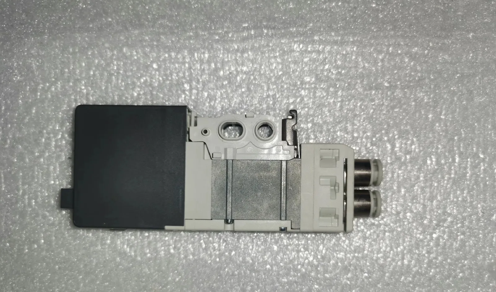 

Electromagnetic valve SY5120-5FU-C6P-X268/5FU-C6 * 5FU-C4/5FU-C8/5FU-06-X26