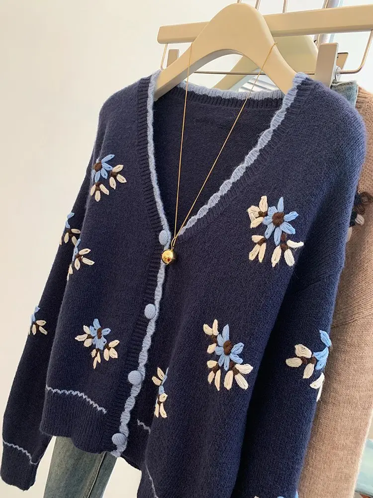 High-end 2025 outono e inverno novas roupas femininas moda reduzindo a idade cardigan de malha high-end wear topo