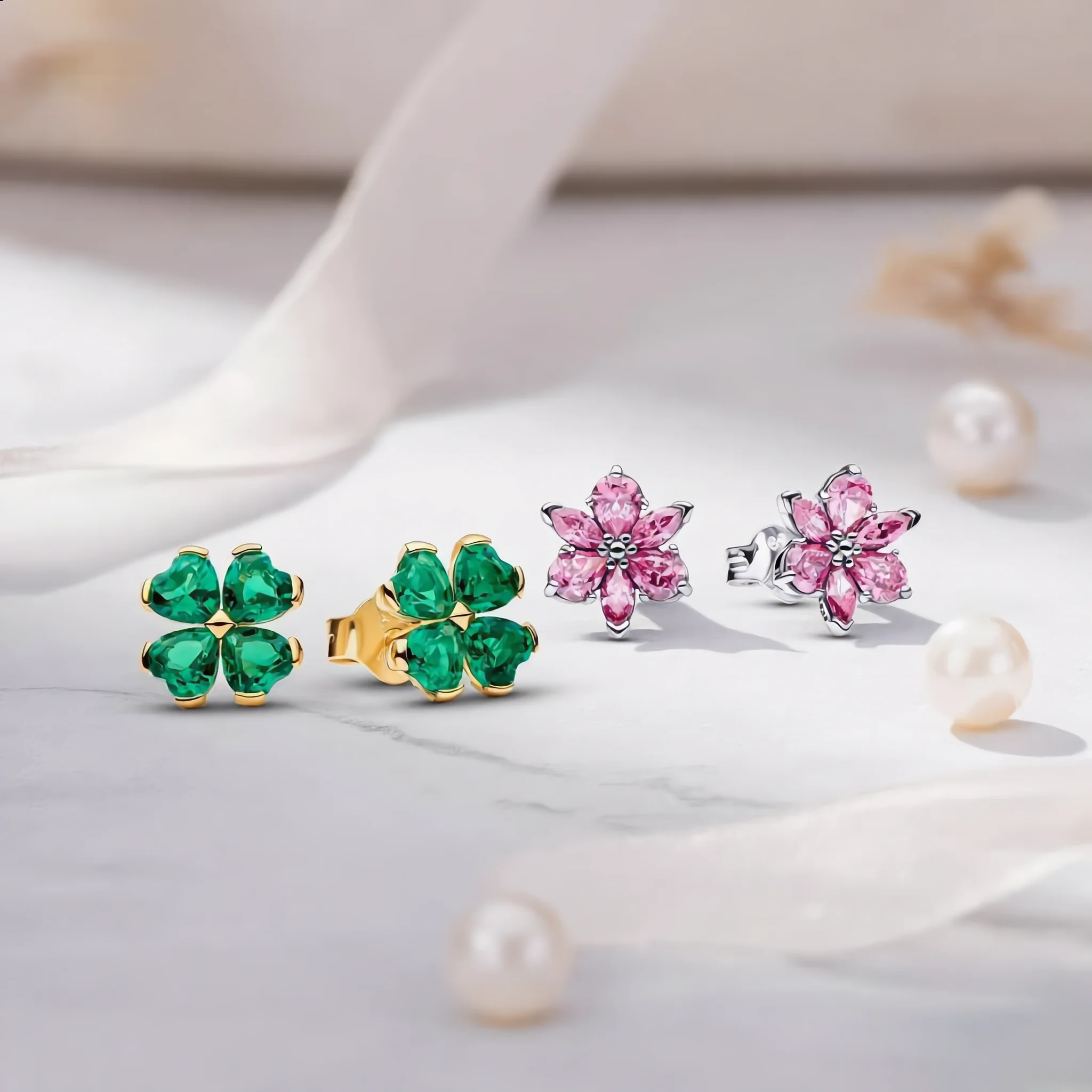 

Fresh Flower & Clover Earrings Emerald Pink Gem CZ Paved Gold Silver Design Fashion Jewelry for Women Party Accessory
