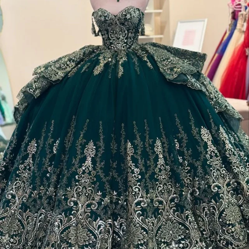 

Dark Green Quinceanera Dresses Off the Shoulder Golden Glitter Decal Lace Long tail Vestidoe 15 Quinceanera Customize